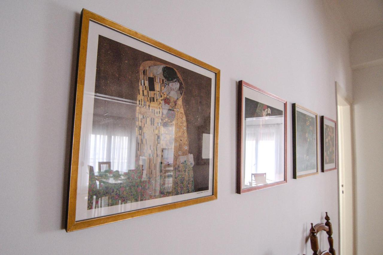 The Rebel'S Temple Apartment Athens Luaran gambar