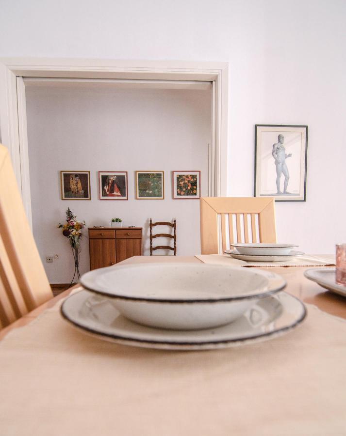 The Rebel'S Temple Apartment Athens Luaran gambar